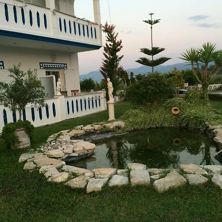 Gogas Palace Aparthotel Ammoudia Exterior foto