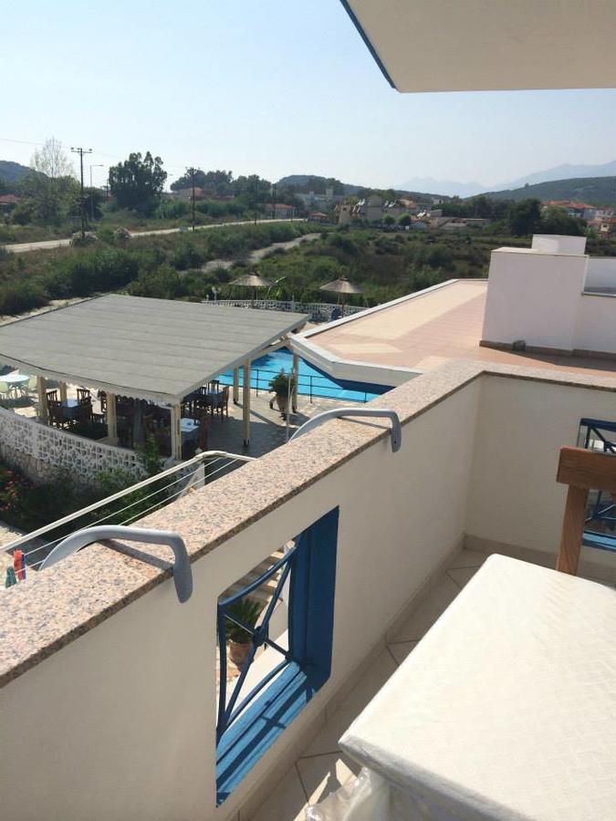 Gogas Palace Aparthotel Ammoudia Exterior foto