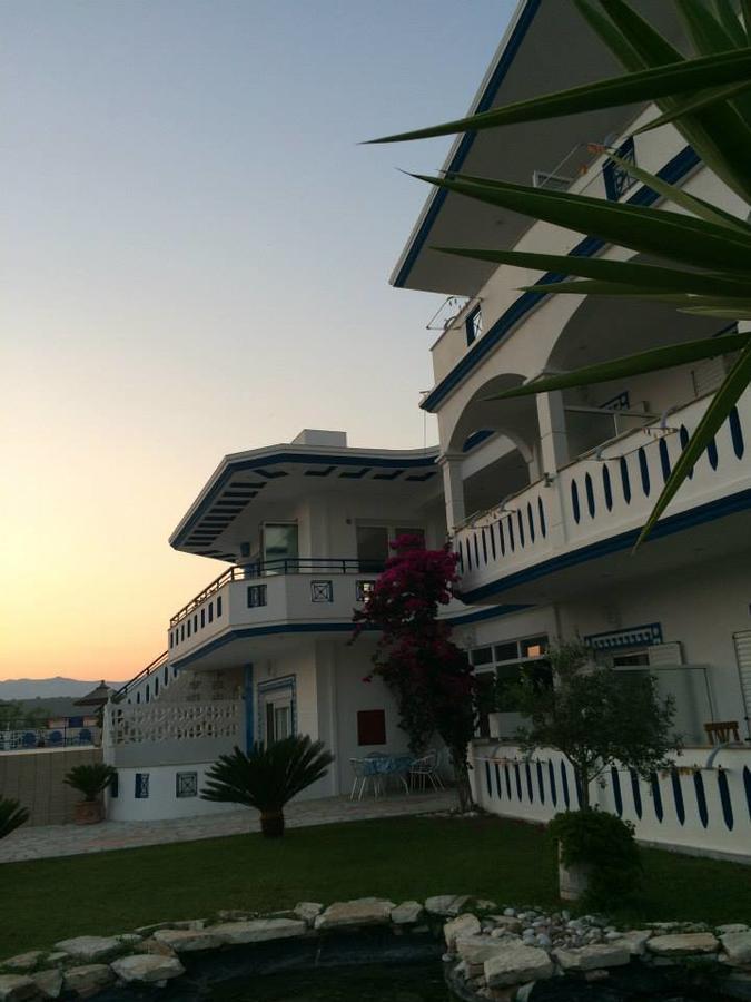 Gogas Palace Aparthotel Ammoudia Exterior foto