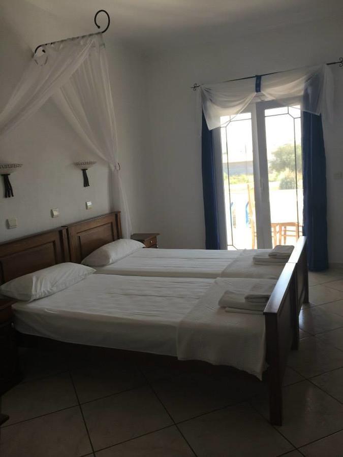 Gogas Palace Aparthotel Ammoudia Exterior foto