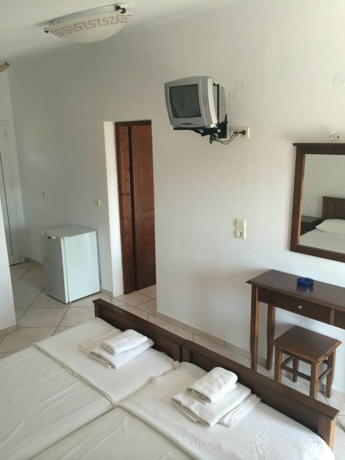 Gogas Palace Aparthotel Ammoudia Exterior foto