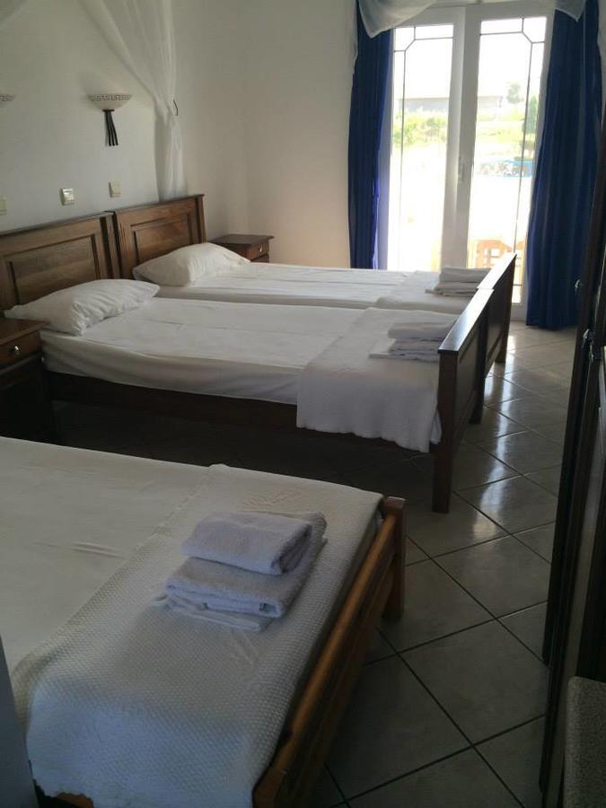 Gogas Palace Aparthotel Ammoudia Exterior foto